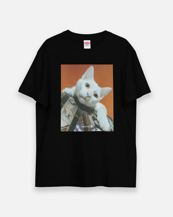 T-shirt [MEOWTAVERSE/COUCH PRINCE] (9847408) Black