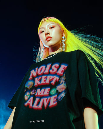 T-shirt [NOISE KEPT ME ALIVE] (9025691) Black